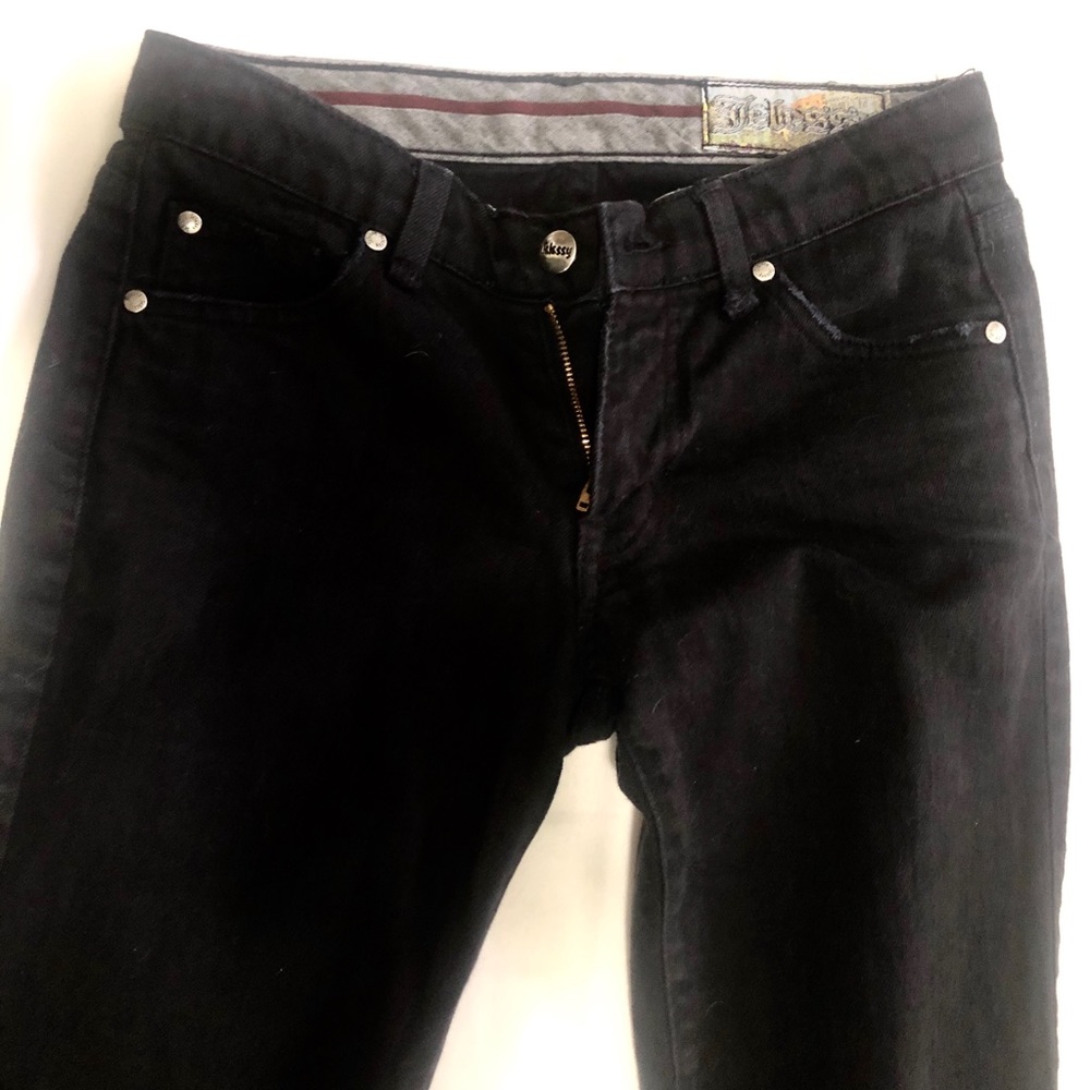 Great looking Black Jelessy Jeans. 25